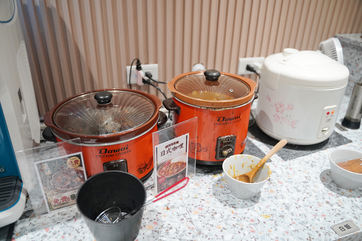 【鍋家日式涮涮鍋】花蓮火鍋推薦 鄰近花蓮火車站吃到飽餐廳好選擇 289元起豐富自助吧無限供應 - 第9張圖 【鍋家日式涮涮鍋】花蓮火鍋推薦 鄰近花蓮火車站吃到飽餐廳好選擇 289元起豐富自助吧無限供應
