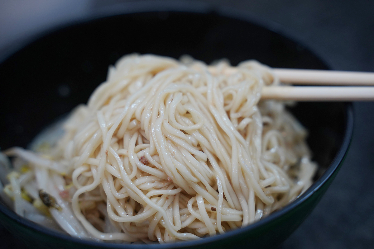 【花蓮香扁食】花蓮市區超人氣小吃推薦 創立於1979年遊客美食首選 首創鮮肉鮮蝦翡翠綜合扁食 - 第10張圖 【花蓮香扁食】花蓮市區超人氣小吃推薦 創立於1979年遊客美食首選 首創鮮肉鮮蝦翡翠綜合扁食