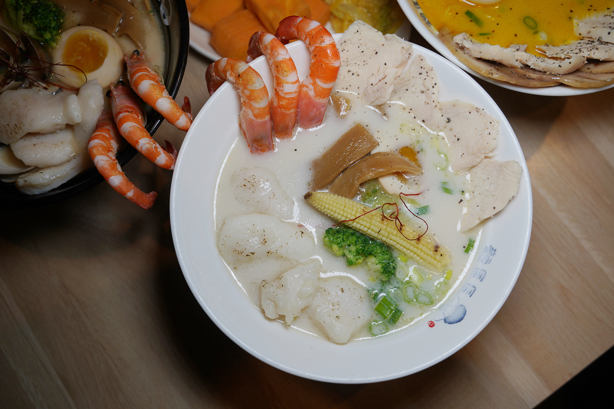 【麵匡匡拉麵食堂土城明德店】土城拉麵推薦 獨特湯頭一試上癮 激推鹹蛋黃金沙/炙燒培根牛拉麵 - 第20張圖 【麵匡匡拉麵食堂土城明德店】土城拉麵推薦 獨特湯頭一試上癮 激推鹹蛋黃金沙/炙燒培根牛拉麵