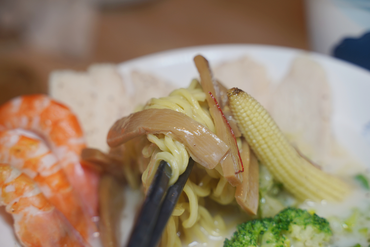 【麵匡匡拉麵食堂土城明德店】土城拉麵推薦 獨特湯頭一試上癮 激推鹹蛋黃金沙/炙燒培根牛拉麵 - 第21張圖 【麵匡匡拉麵食堂土城明德店】土城拉麵推薦 獨特湯頭一試上癮 激推鹹蛋黃金沙/炙燒培根牛拉麵