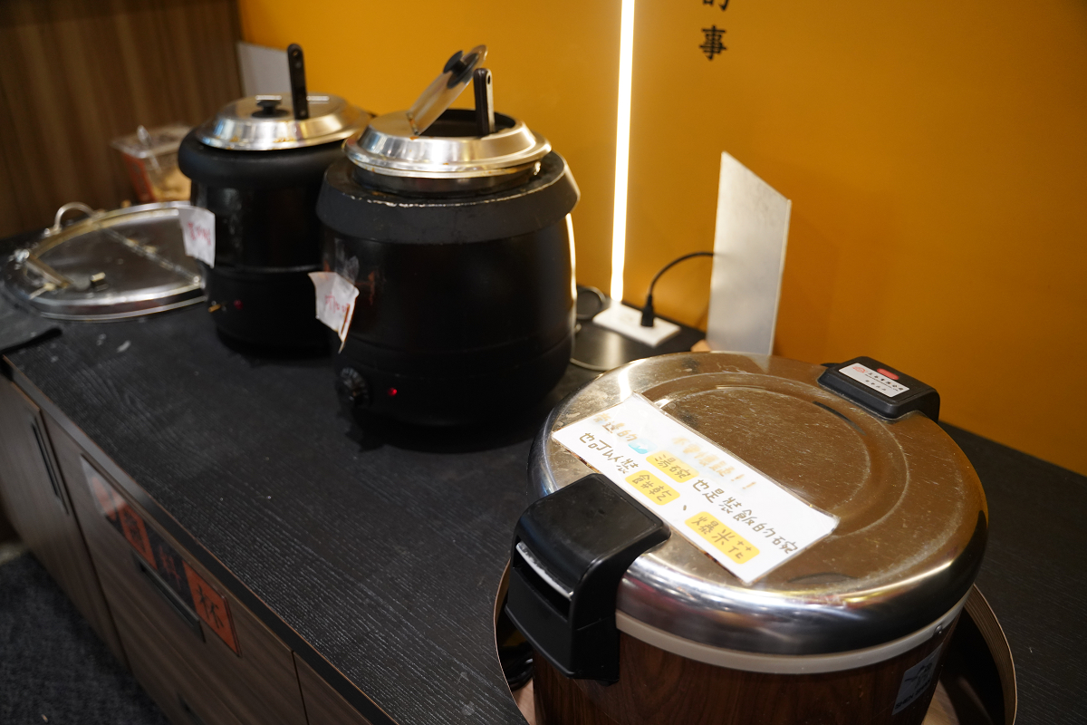 【小時厚牛排桃園八德店】桃園八德吃到飽推薦 興豐公園旁八德超人氣牛排館 豐富自助吧通通吃到飽