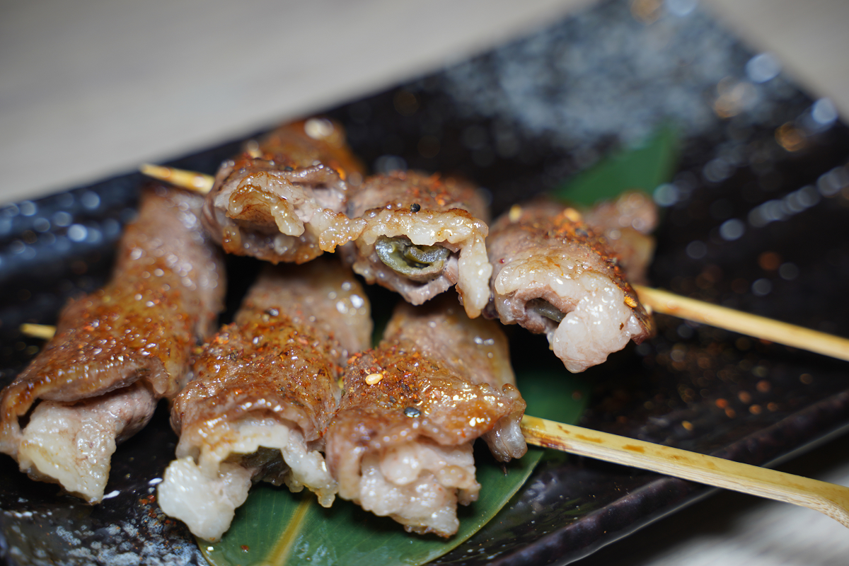 【小秘苑燒肉餐酒】板橋無煙燒肉餐酒館推薦 交通方便好停車 板橋聚餐吃飯好選擇 鄰近捷運板新站