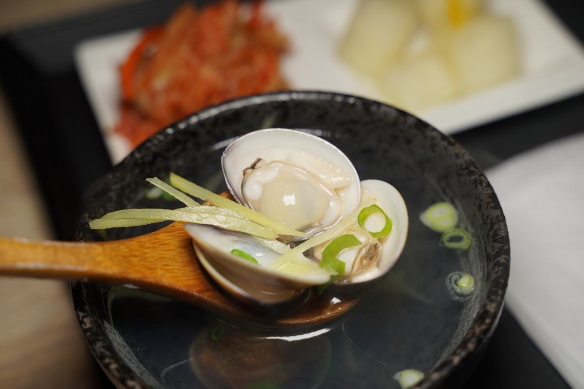 【小秘苑燒肉餐酒】板橋無煙燒肉餐酒館推薦 交通方便好停車 板橋聚餐吃飯好選擇 鄰近捷運板新站