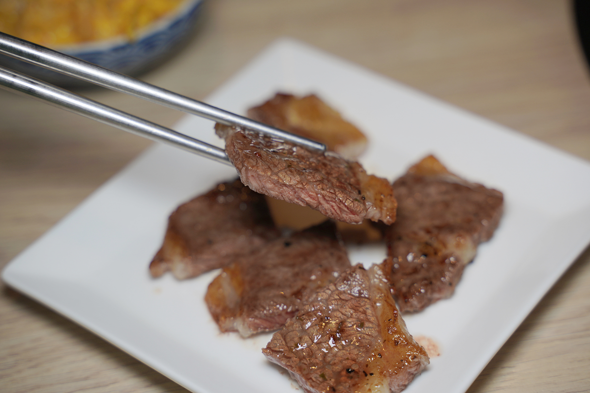【小秘苑燒肉餐酒】板橋無煙燒肉餐酒館推薦 交通方便好停車 板橋聚餐吃飯好選擇 鄰近捷運板新站