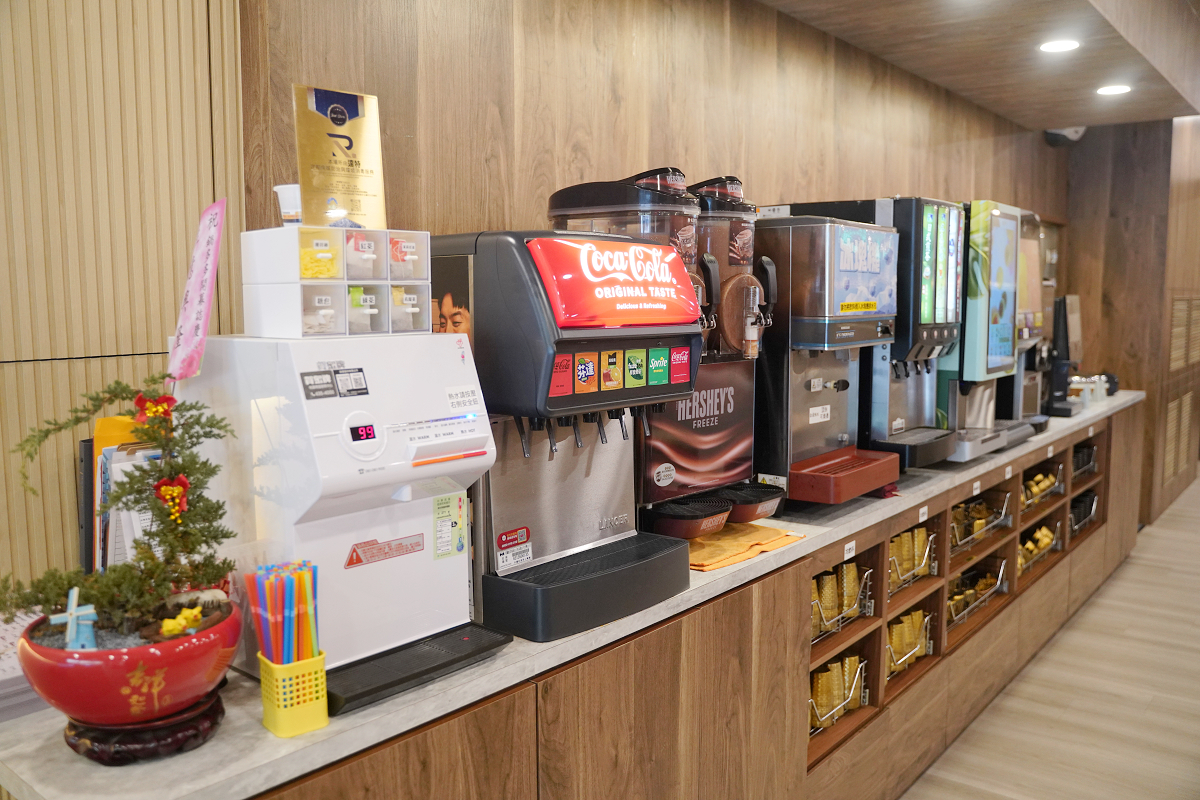 【鍋多多八德興豐店】桃園八德小火鍋推薦 豐富自助吧吃到飽 下午茶/宵夜時段海鮮/肉品買一送一