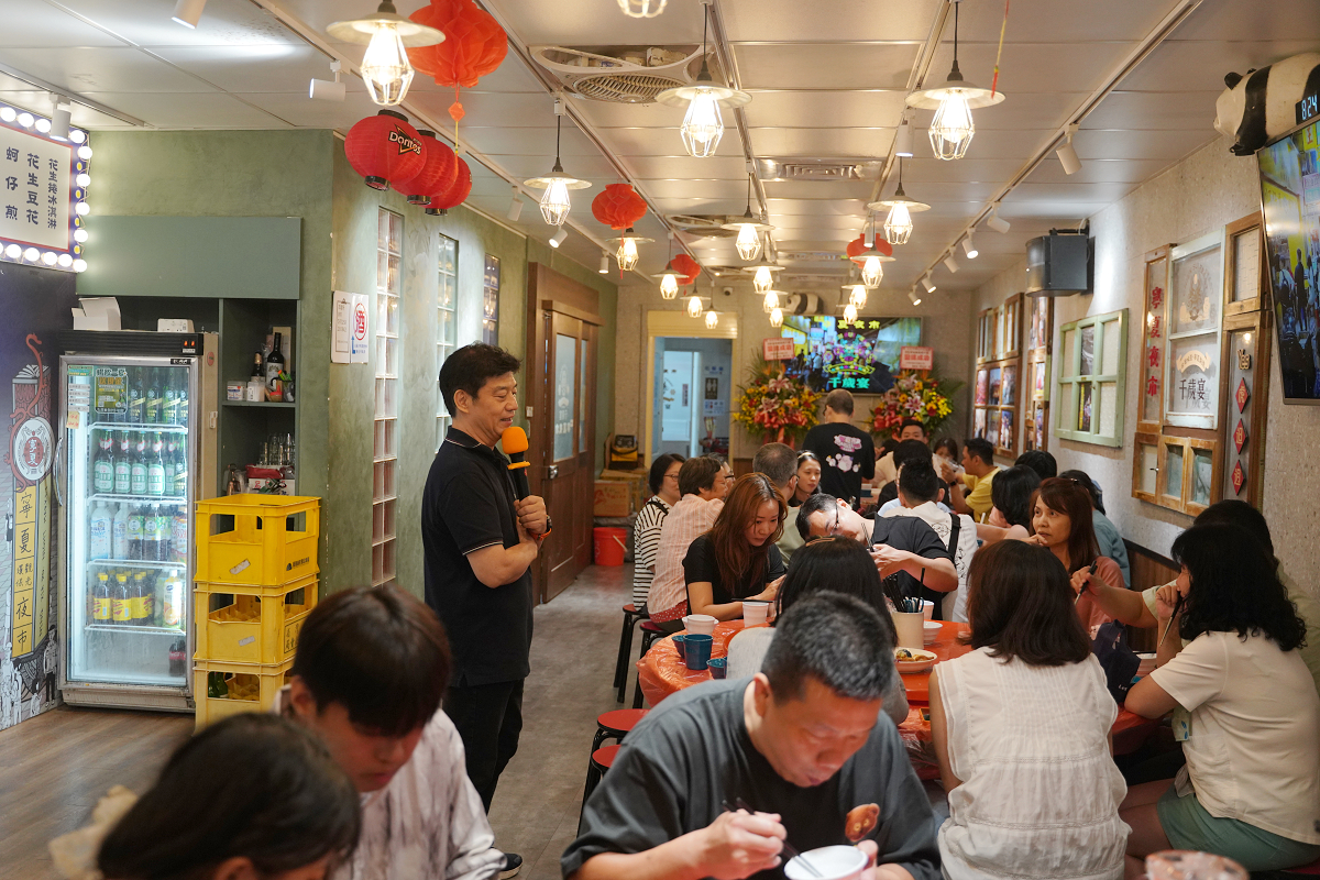 【寧夏夜市千歲宴二訪】免排隊吃寧夏夜市排隊名攤 每人660元吃飽飽 AI教父黃仁勳美食地圖