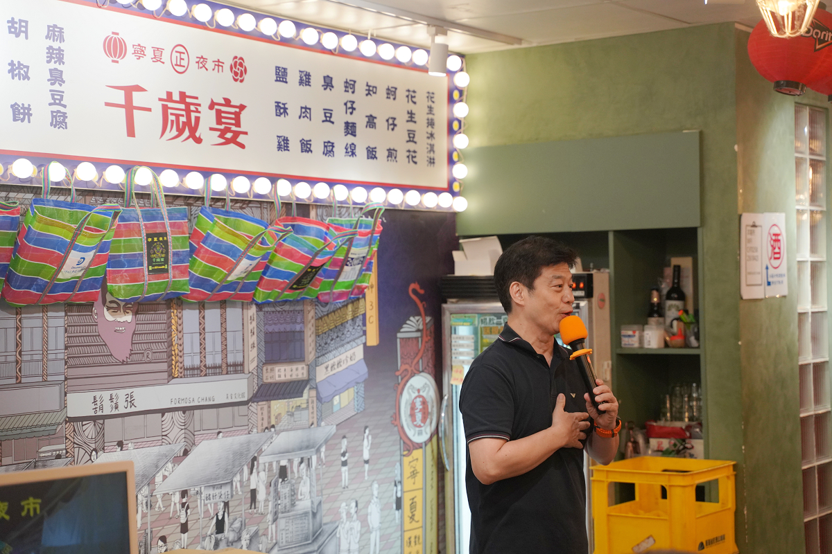 【寧夏夜市千歲宴二訪】免排隊吃寧夏夜市排隊名攤 每人660元吃飽飽 AI教父黃仁勳美食地圖
